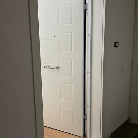 Atrium Apartment Τίρανα Εξωτερικό φωτογραφία